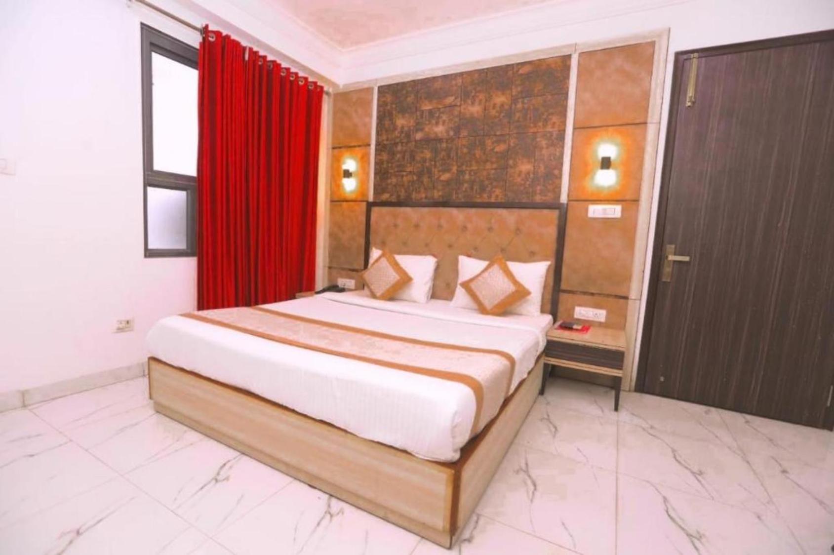The Almora By Rs Global Near By Delhi International Airport With - Free Airport Drop New Delhi